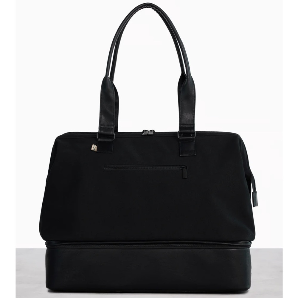 Price Firm - NWT Beis Weekender bag in black